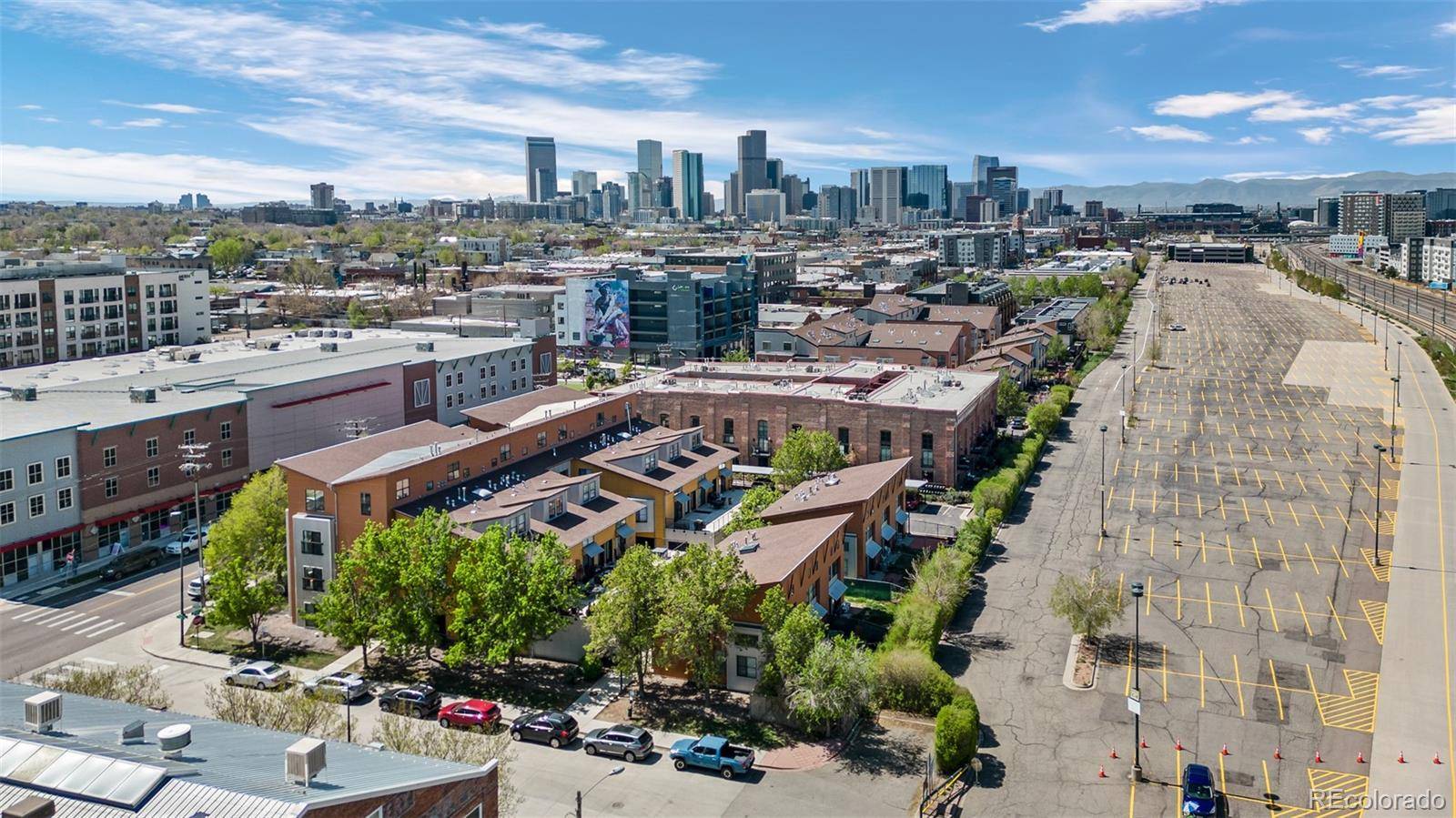 Denver, CO 80205,3295 Blake ST #301