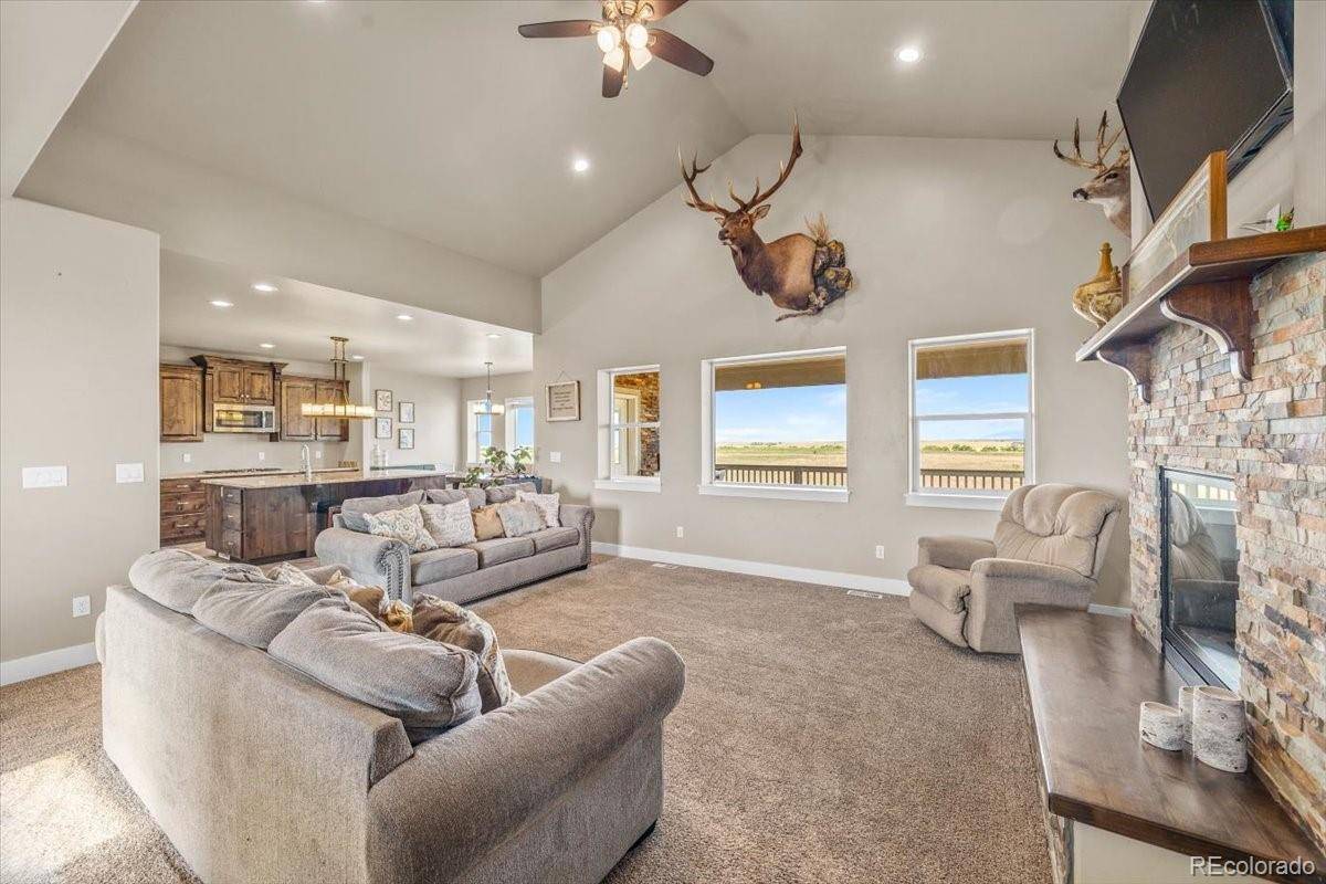 Bennett, CO 80102,45425 Wolf Creek DR