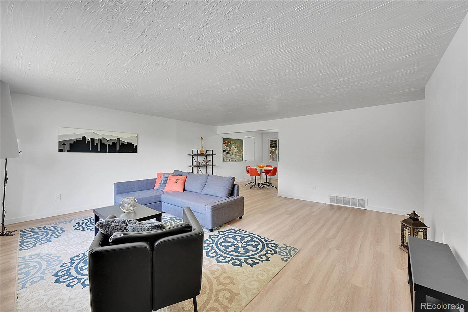 Littleton, CO 80120,1552 W Caley AVE