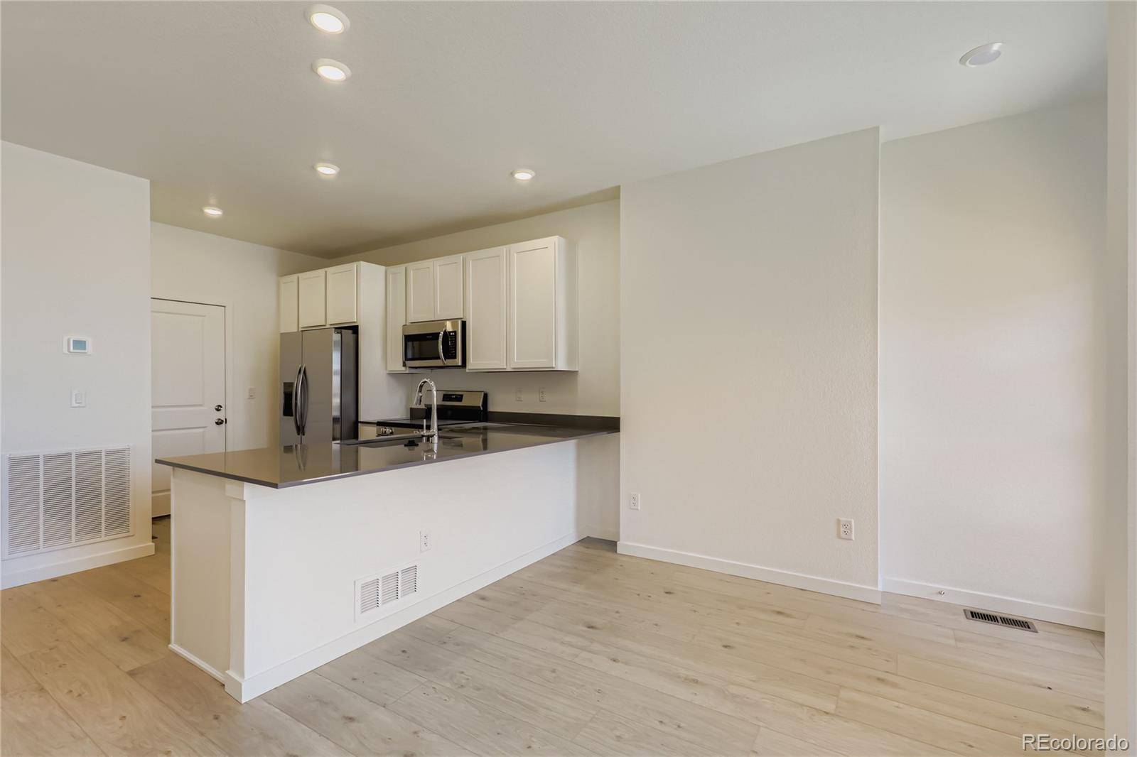 Thornton, CO 80602,6688 E 149th AVE #3