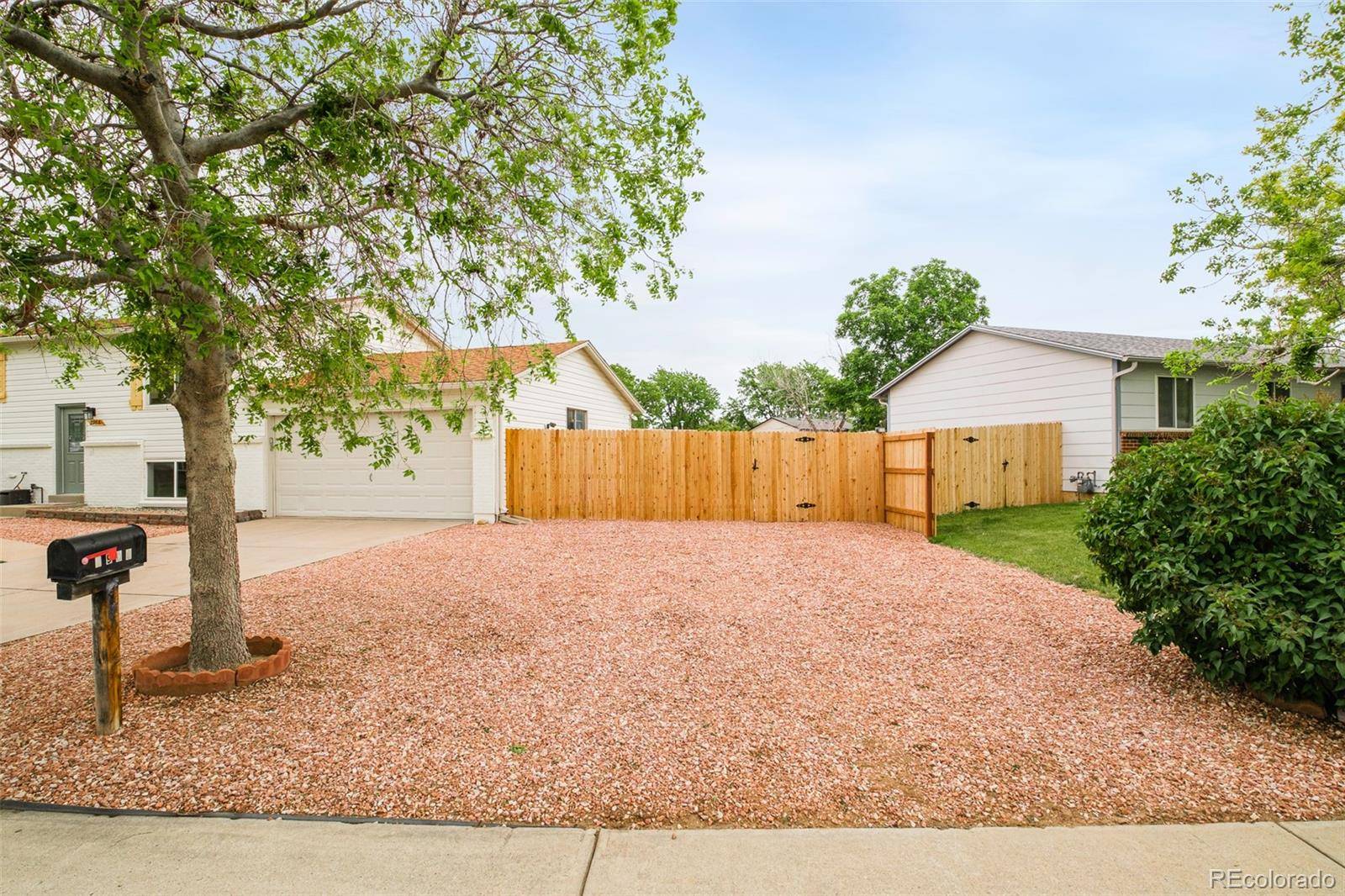 Aurora, CO 80013,2988 S Hannibal ST