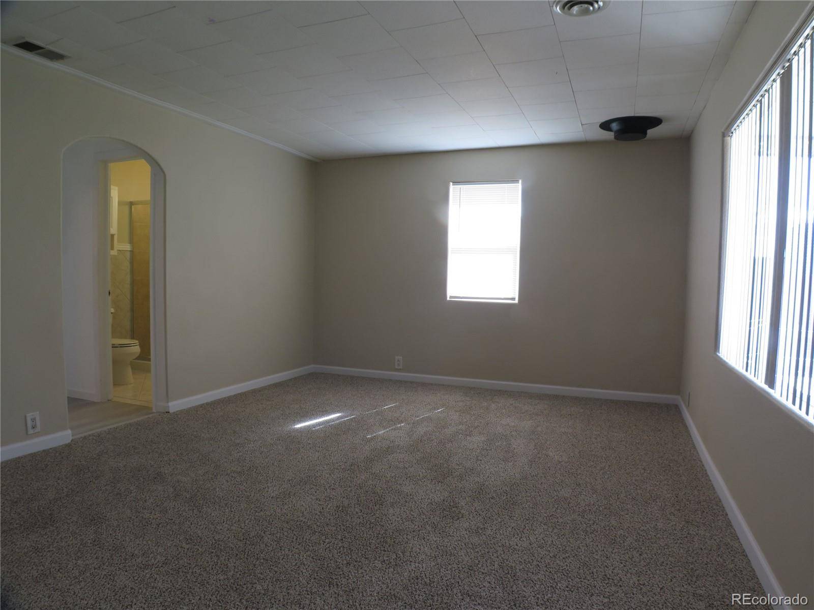 Commerce City, CO 80022,5660 Olive ST