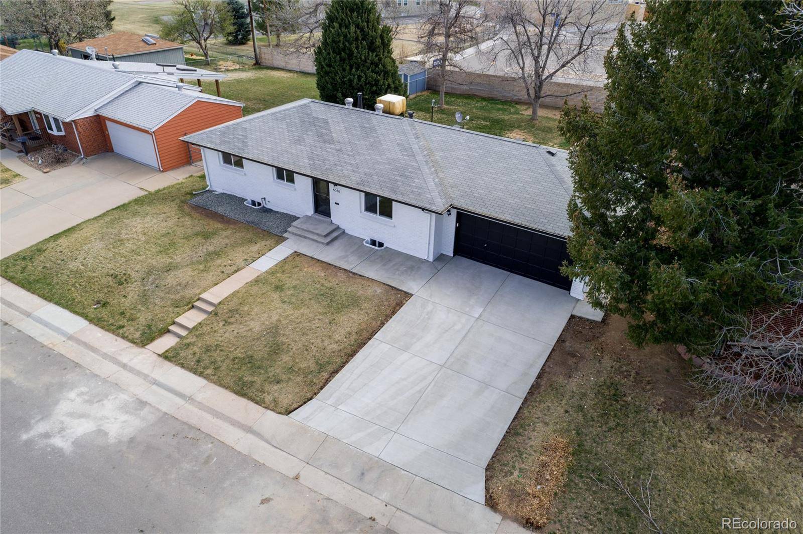 Centennial, CO 80121,6588 S Logan ST