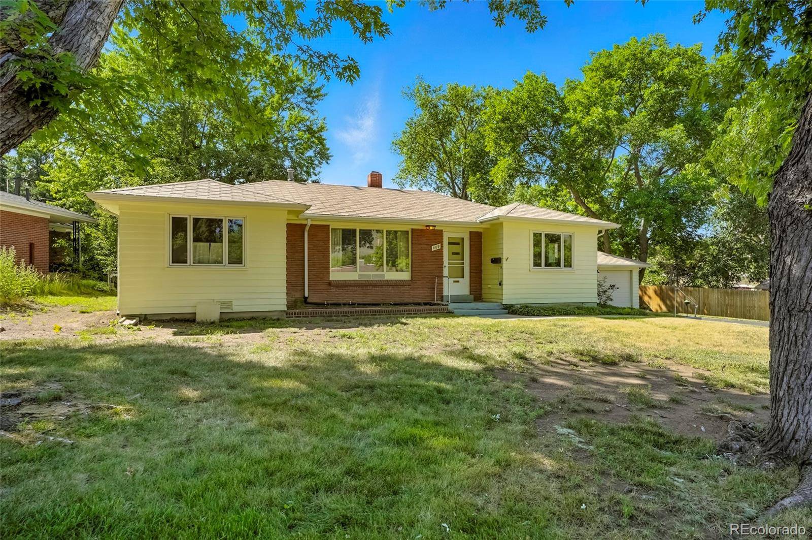 Golden, CO 80401,409 Lookout View DR