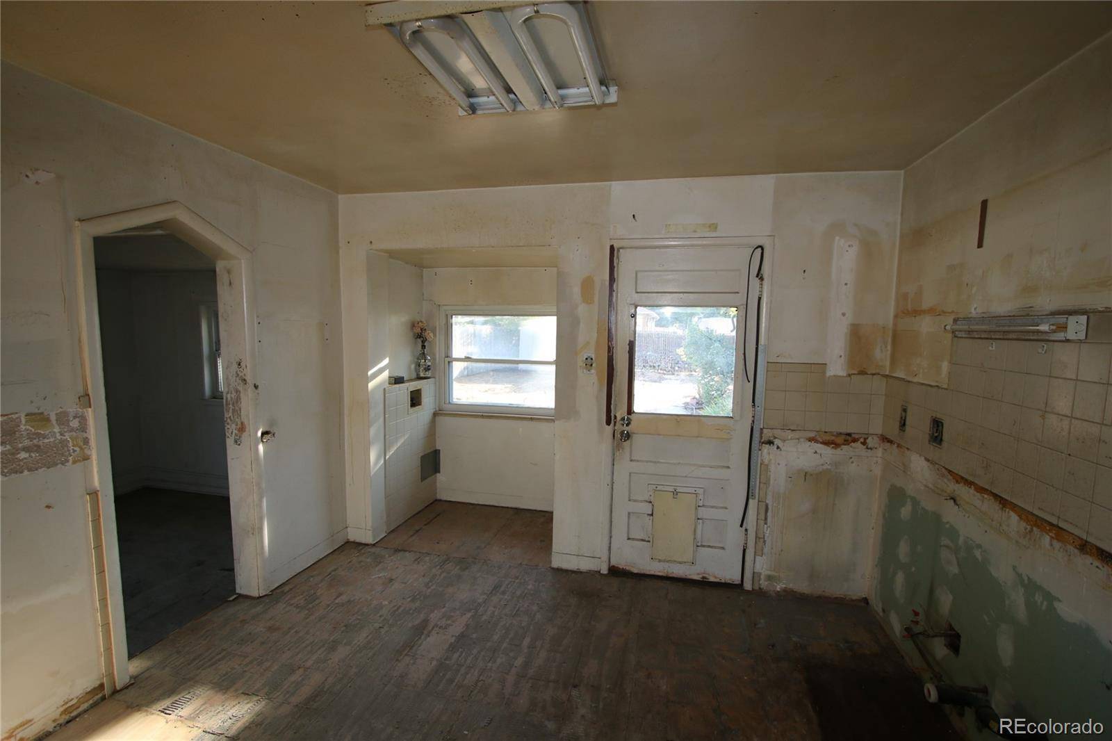 Denver, CO 80207,3301 Bellaire ST