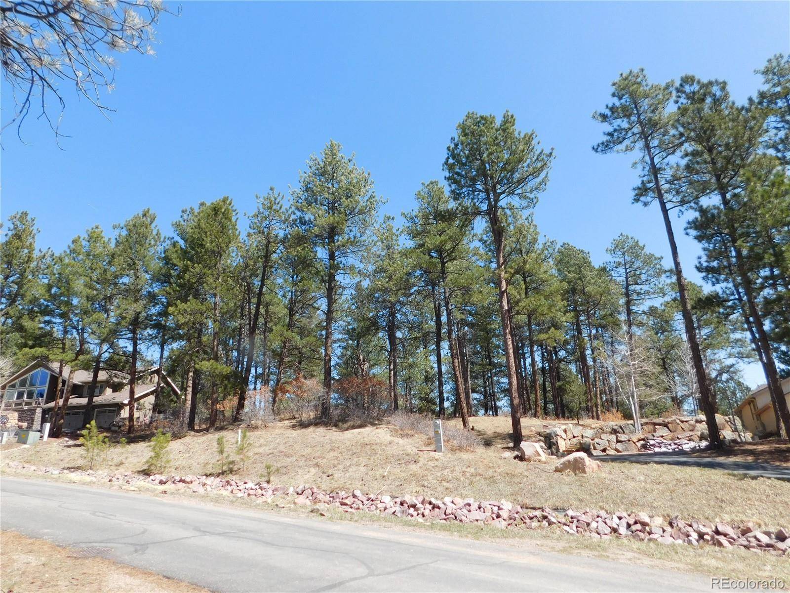 Larkspur, CO 80118,7526 Cameron DR