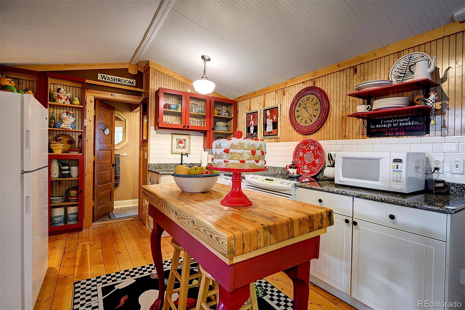 Bailey, CO 80421,80 Meadow LN