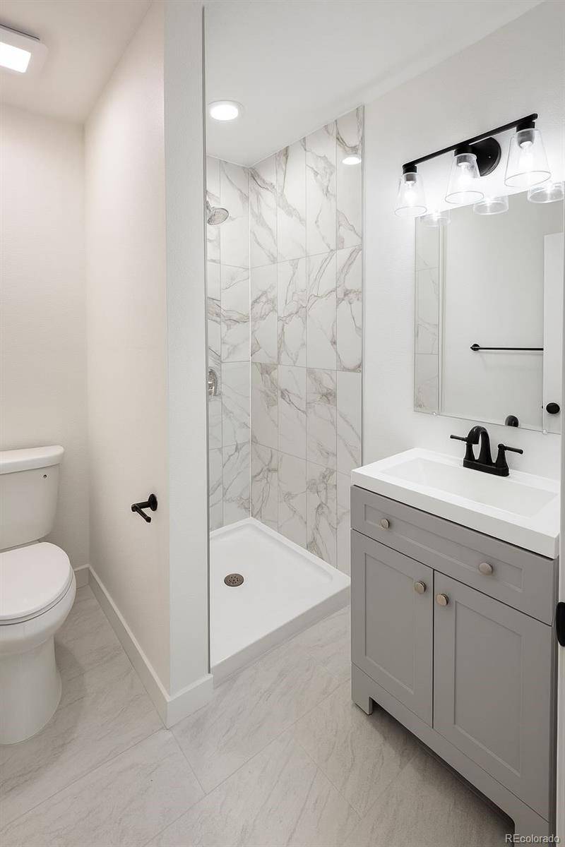 Denver, CO 80219,740 S Eliot ST