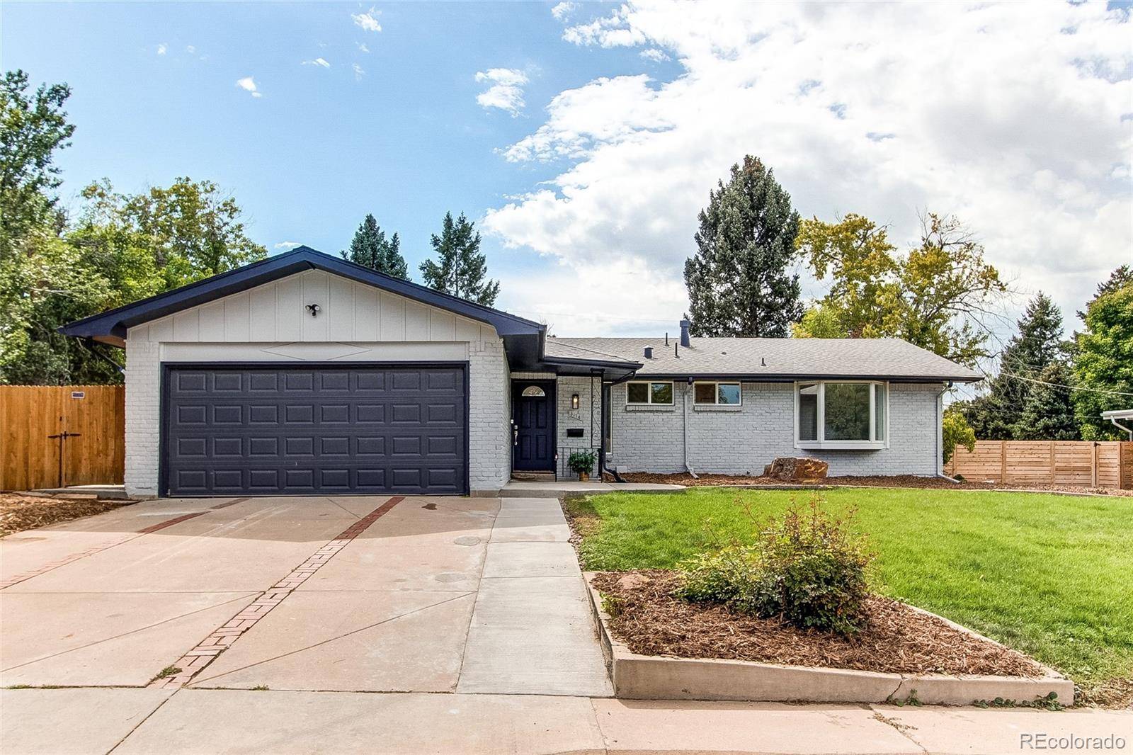 Centennial, CO 80121,3174 E Weaver PL