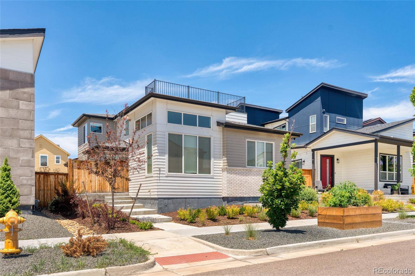 Denver, CO 80238,9711 E 61st PL