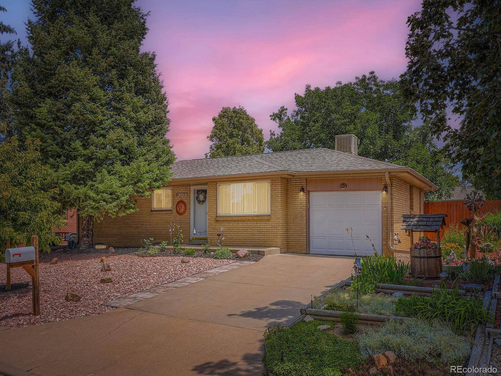 Aurora, CO 80012,12487 E Virginia PL