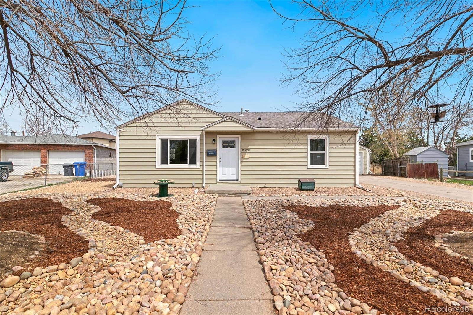 Loveland, CO 80538,2423 Mountain View DR