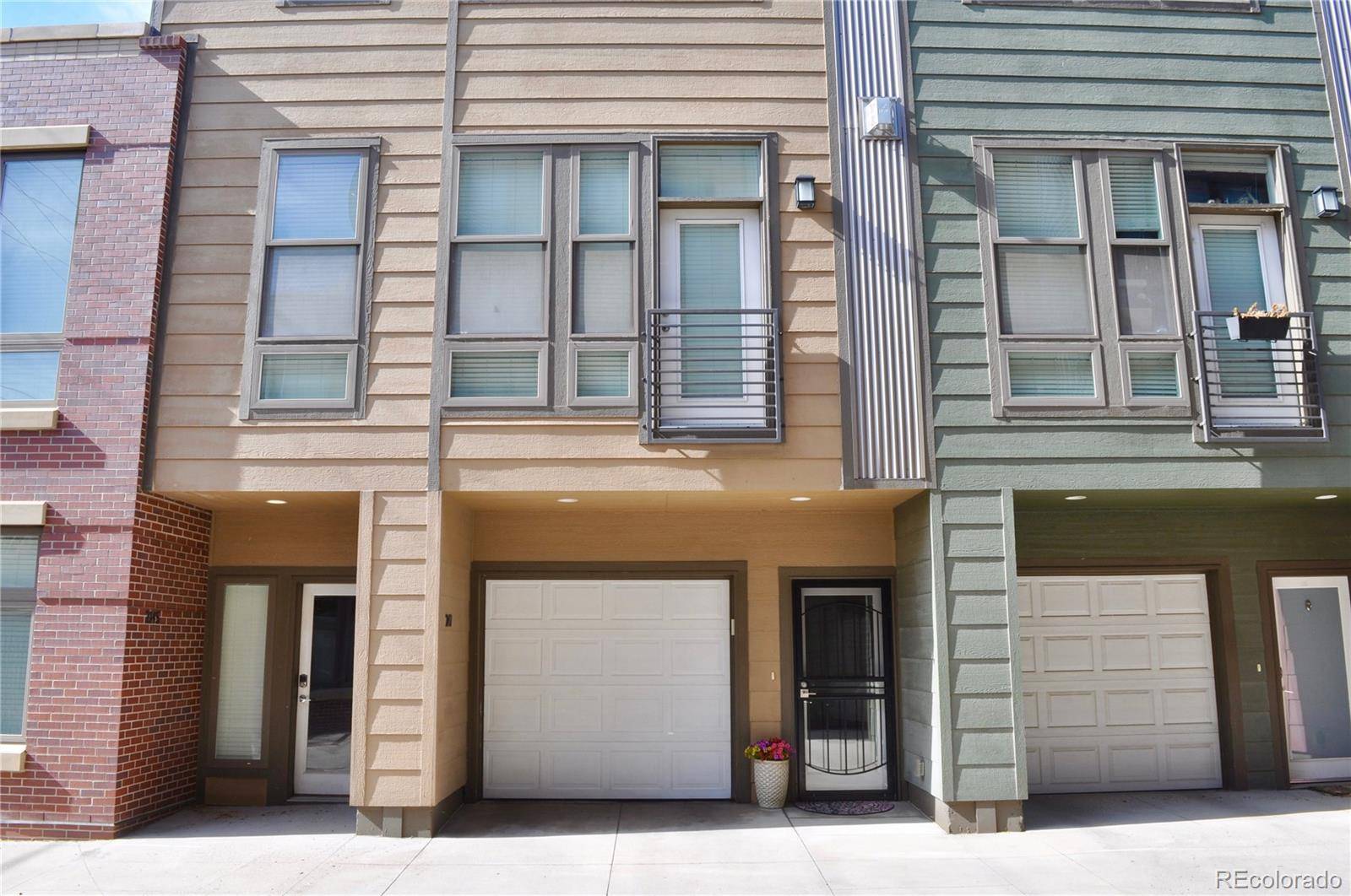 Denver, CO 80205,2147 N Downing ST