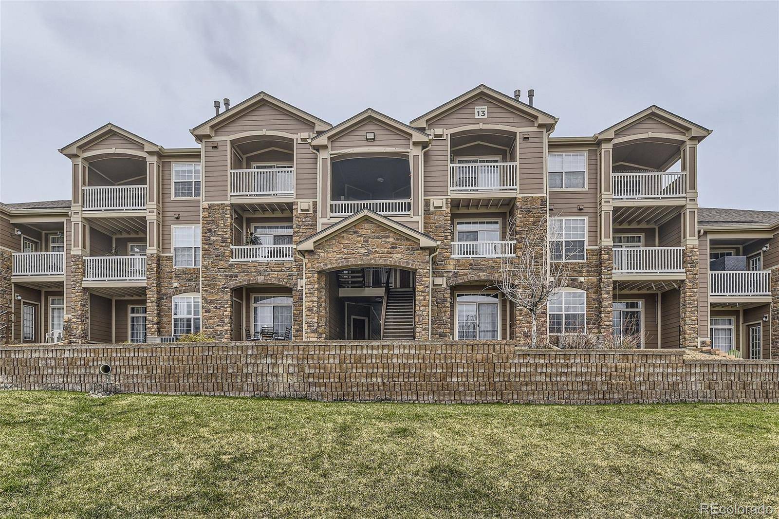 Englewood, CO 80112,7440 S Blackhawk #13105
