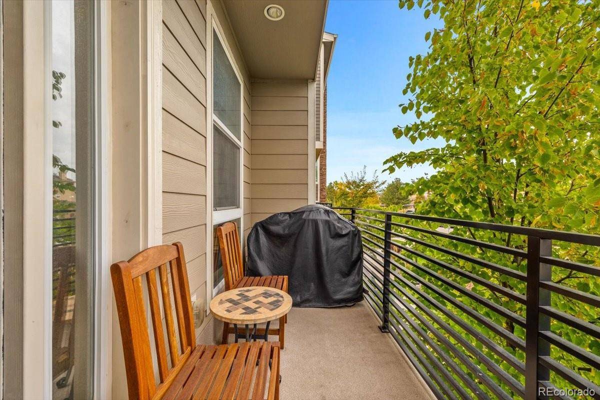 Englewood, CO 80112,15882 E Broncos PL