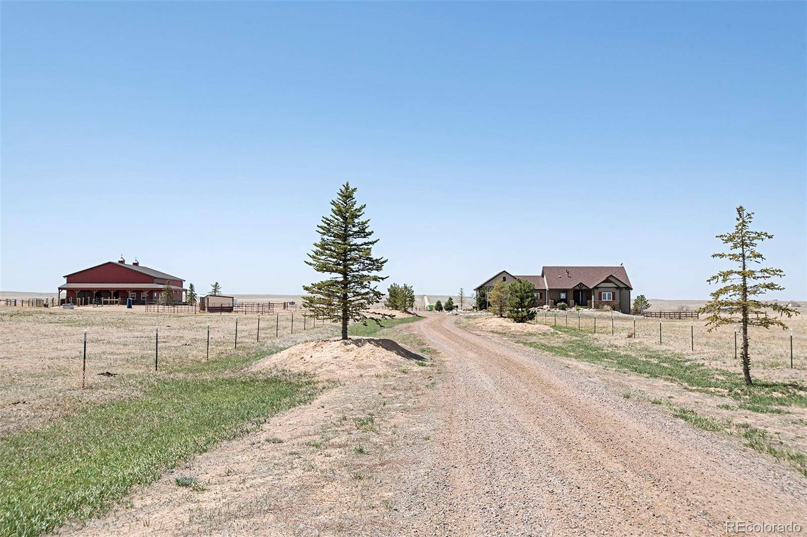 Bennett, CO 80102,44995 Wolf Creek DR