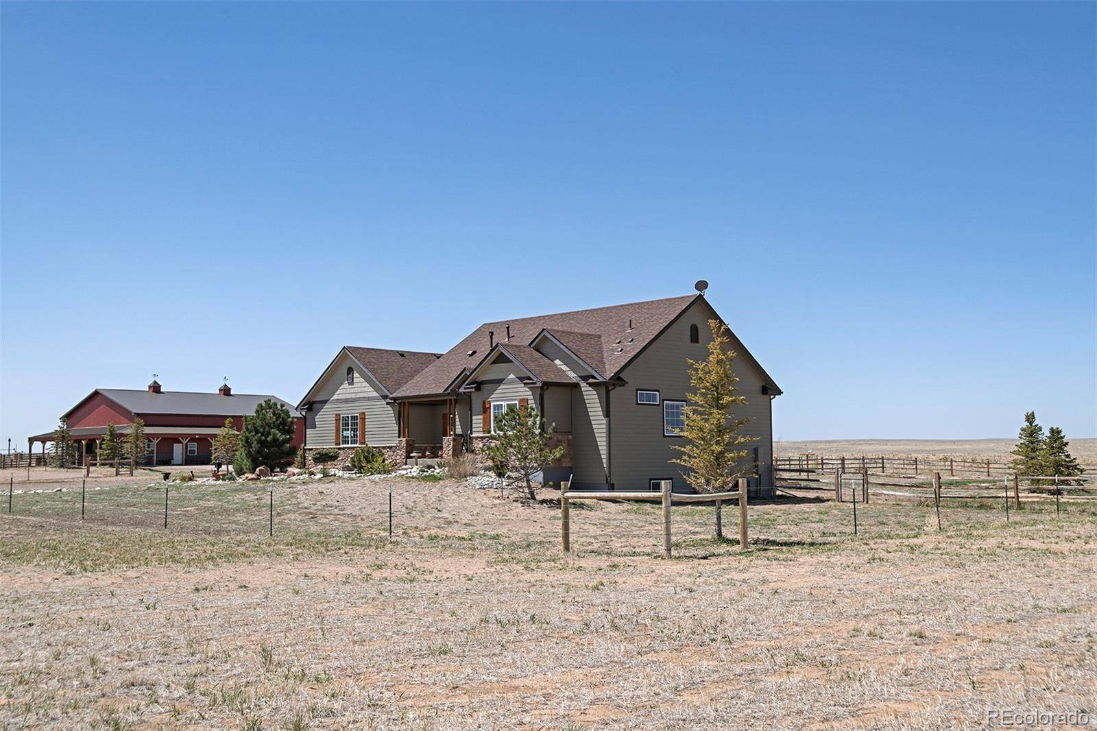 Bennett, CO 80102,44995 Wolf Creek DR