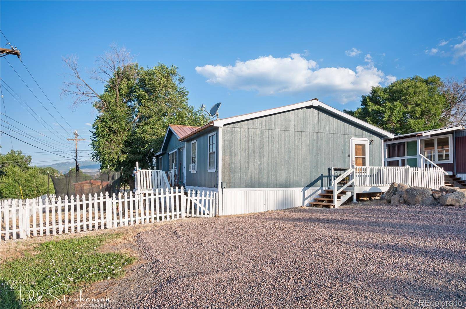 Cedaredge, CO 81413,810 NW Cedar Avenue