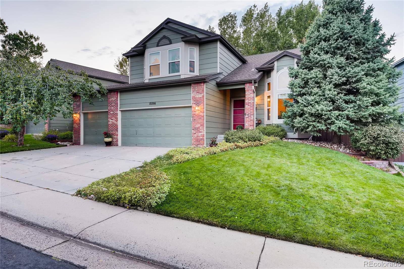 Highlands Ranch, CO 80129,10266 Woodrose CT