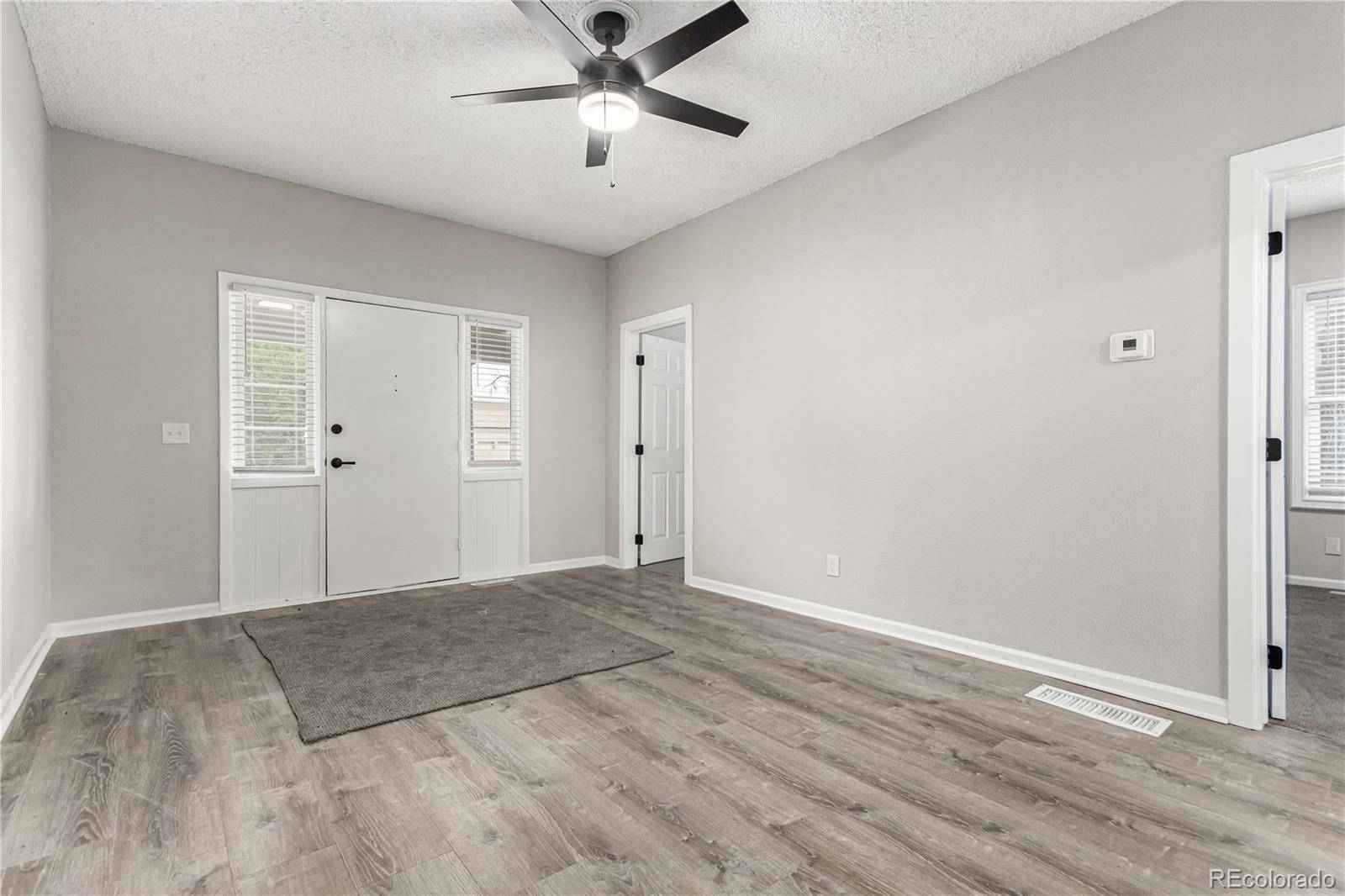 Denver, CO 80204,725 Knox CT