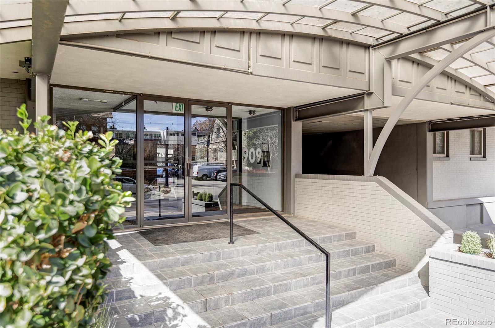 Denver, CO 80203,909 N Logan ST #3A