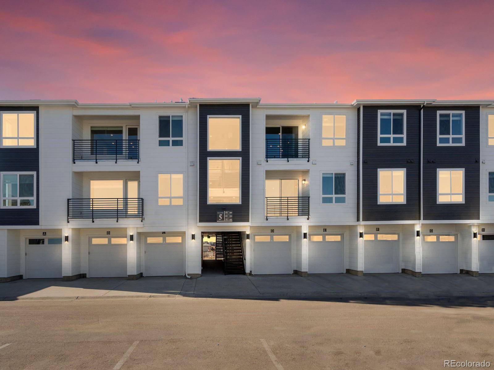 Denver, CO 80249,6153 N Ceylon ST #301