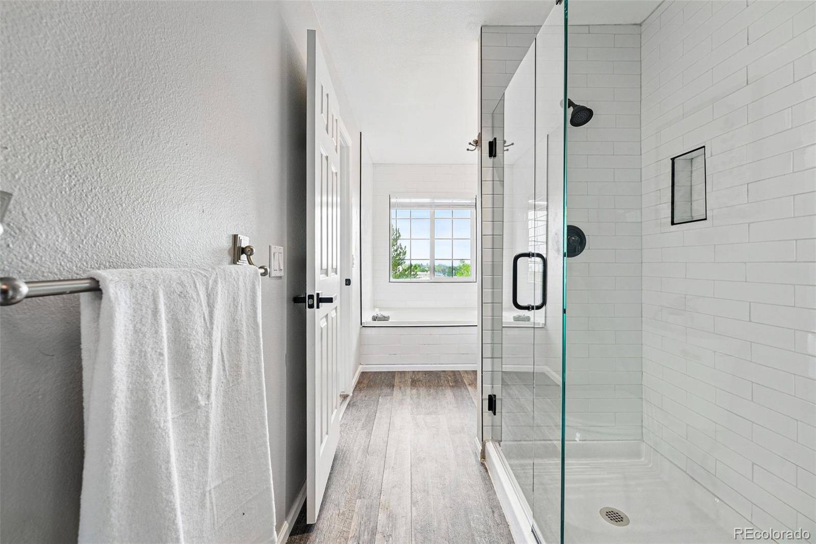 Centennial, CO 80122,5555 E Briarwood AVE #2604