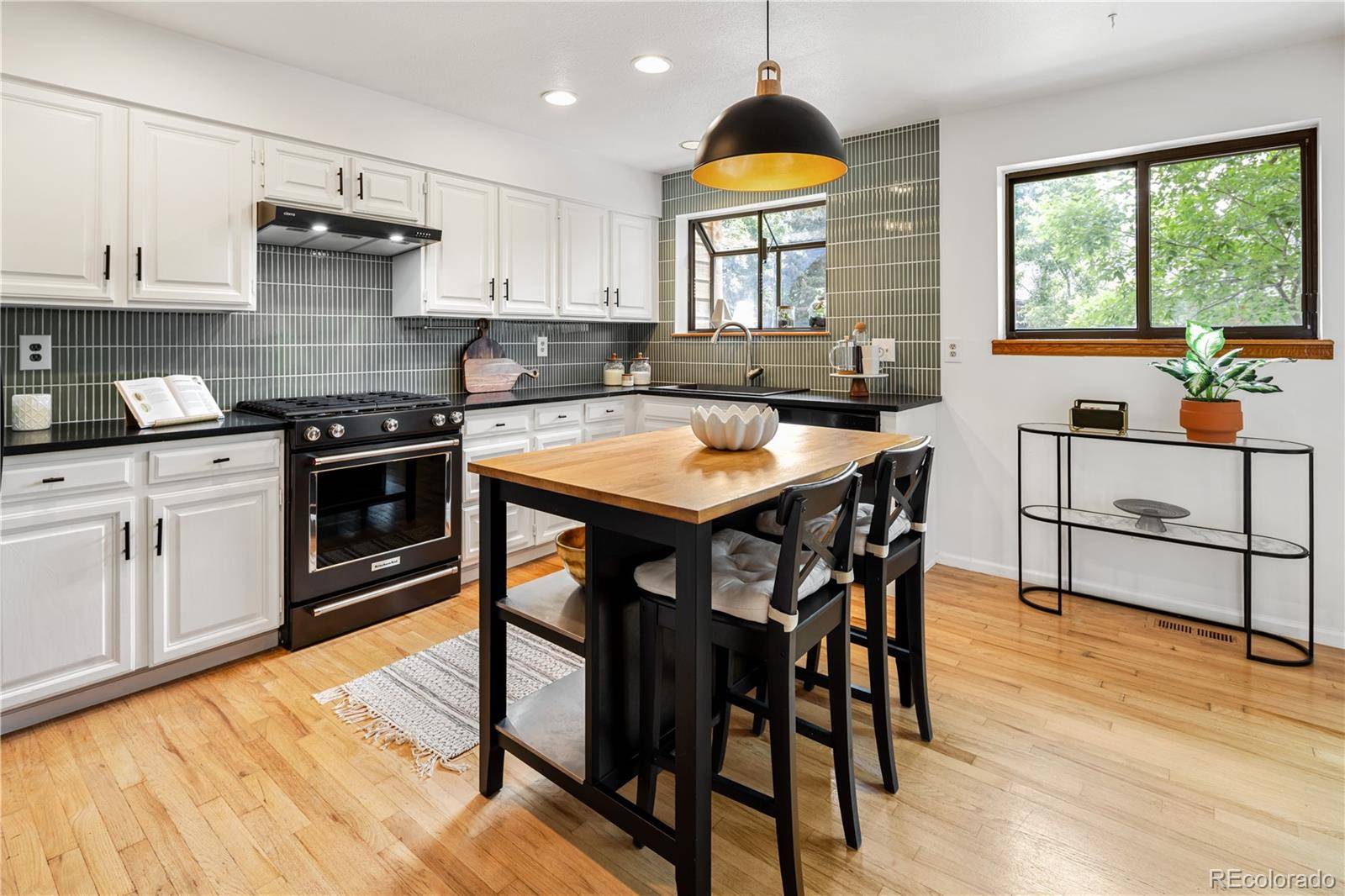 Denver, CO 80231,9400 E Iliff AVE #292