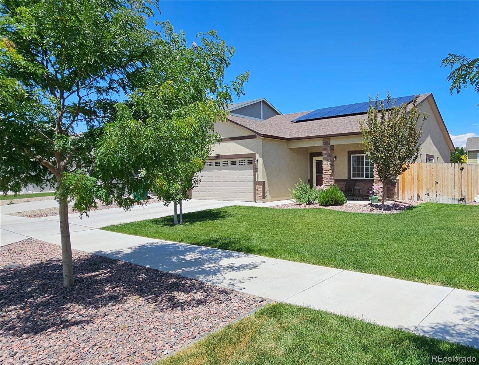 Pueblo, CO 81005,3526 Possum LN