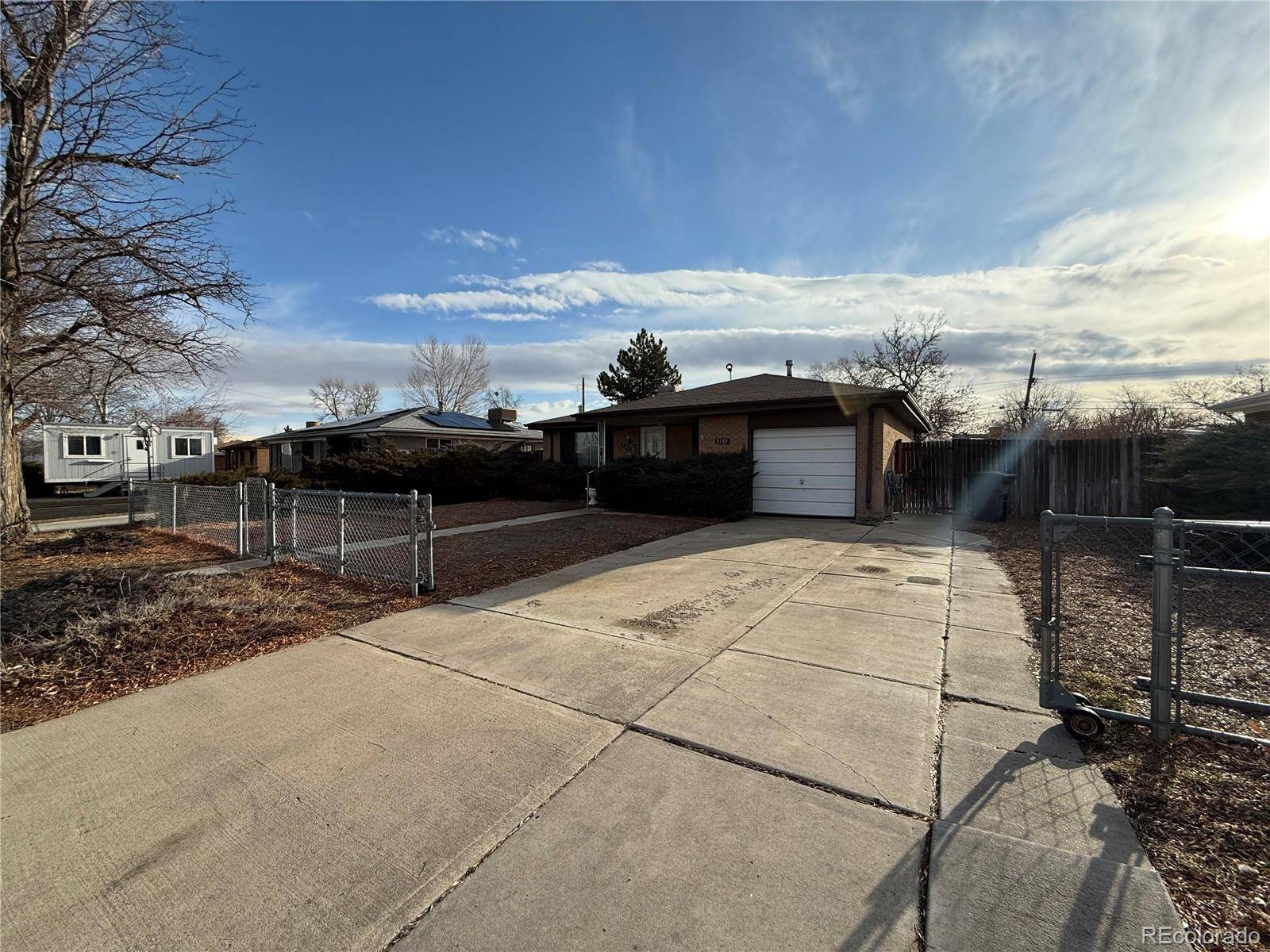 Aurora, CO 80011,3182 Uvalda ST