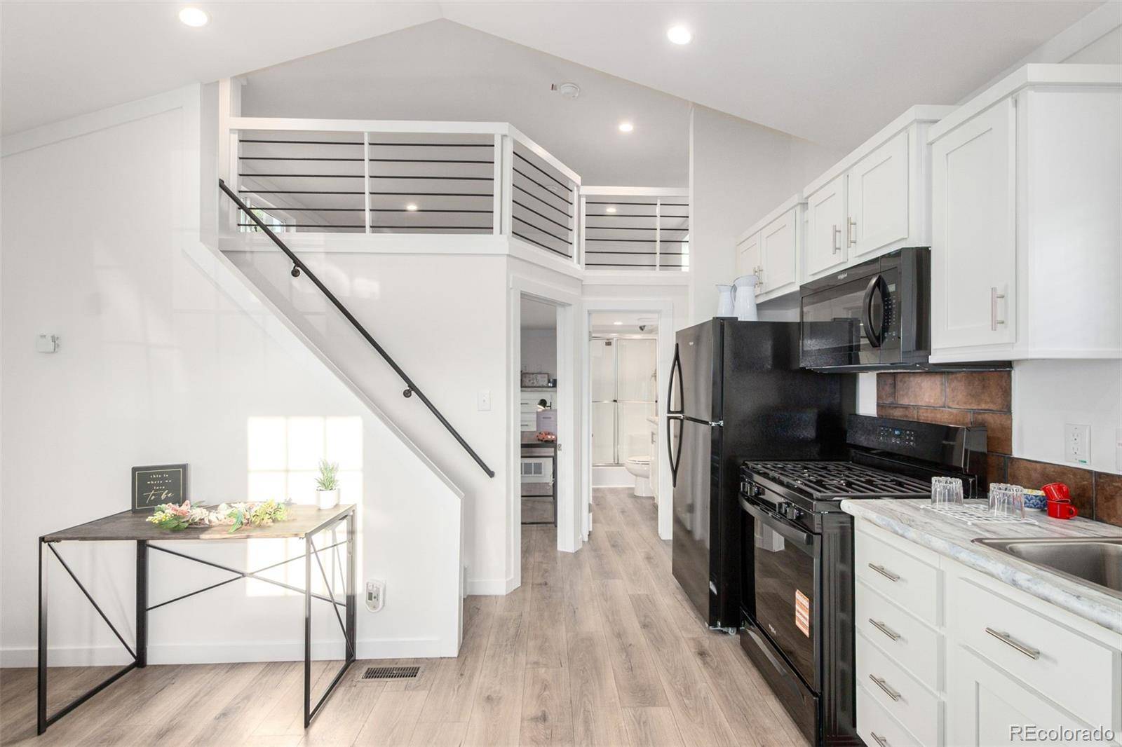 Colorado Springs, CO 80907,720 4th ST