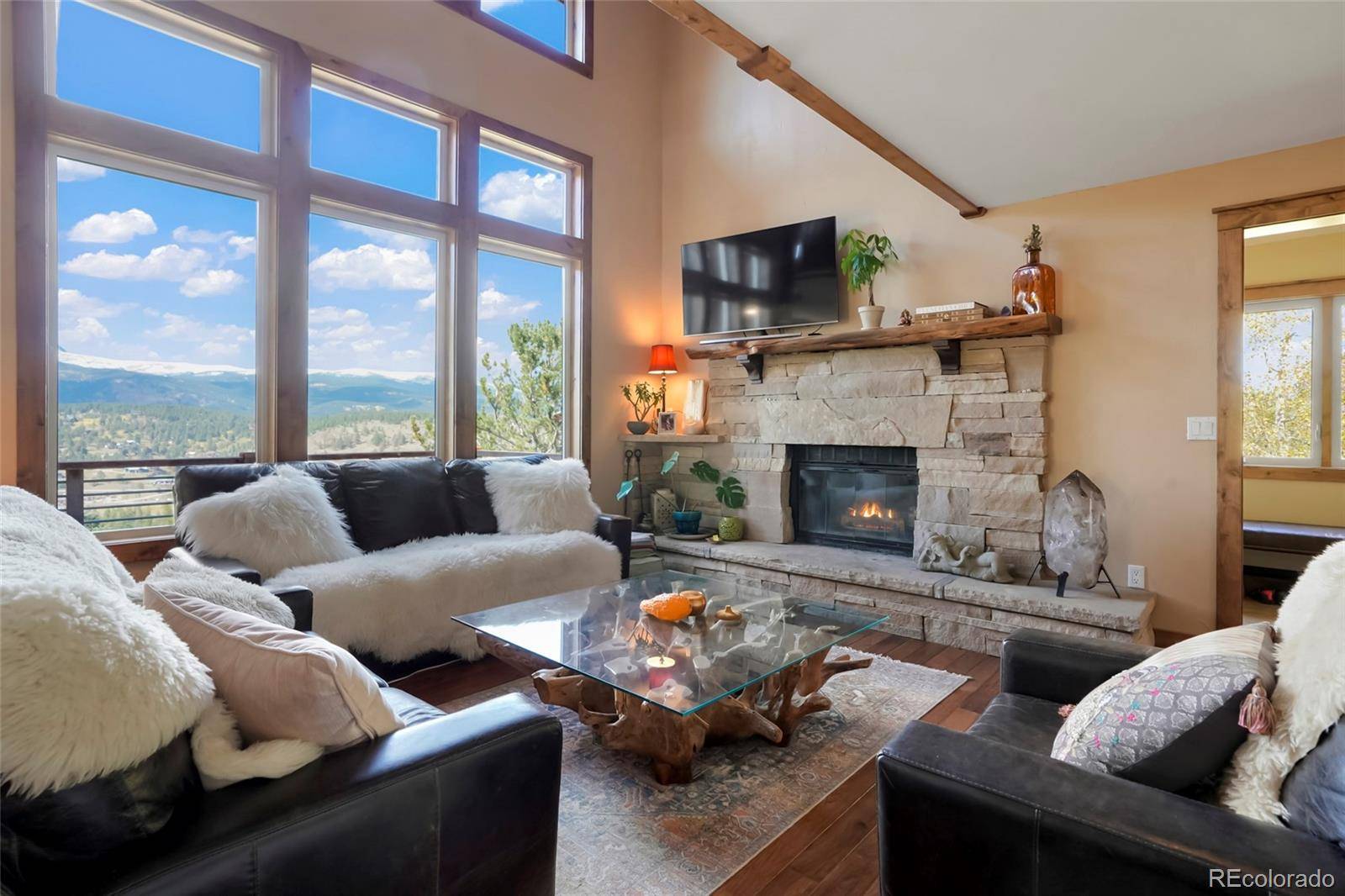 Nederland, CO 80466,45 Alpine DR