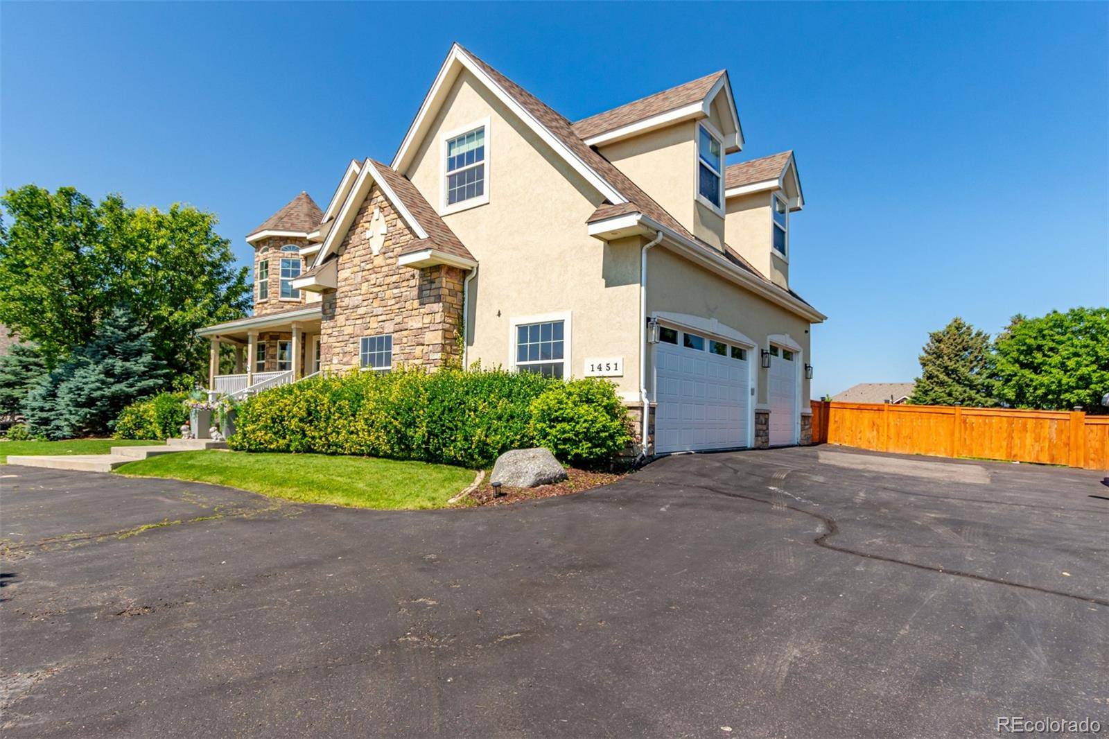 Severance, CO 80550,1451 Red Fox CIR