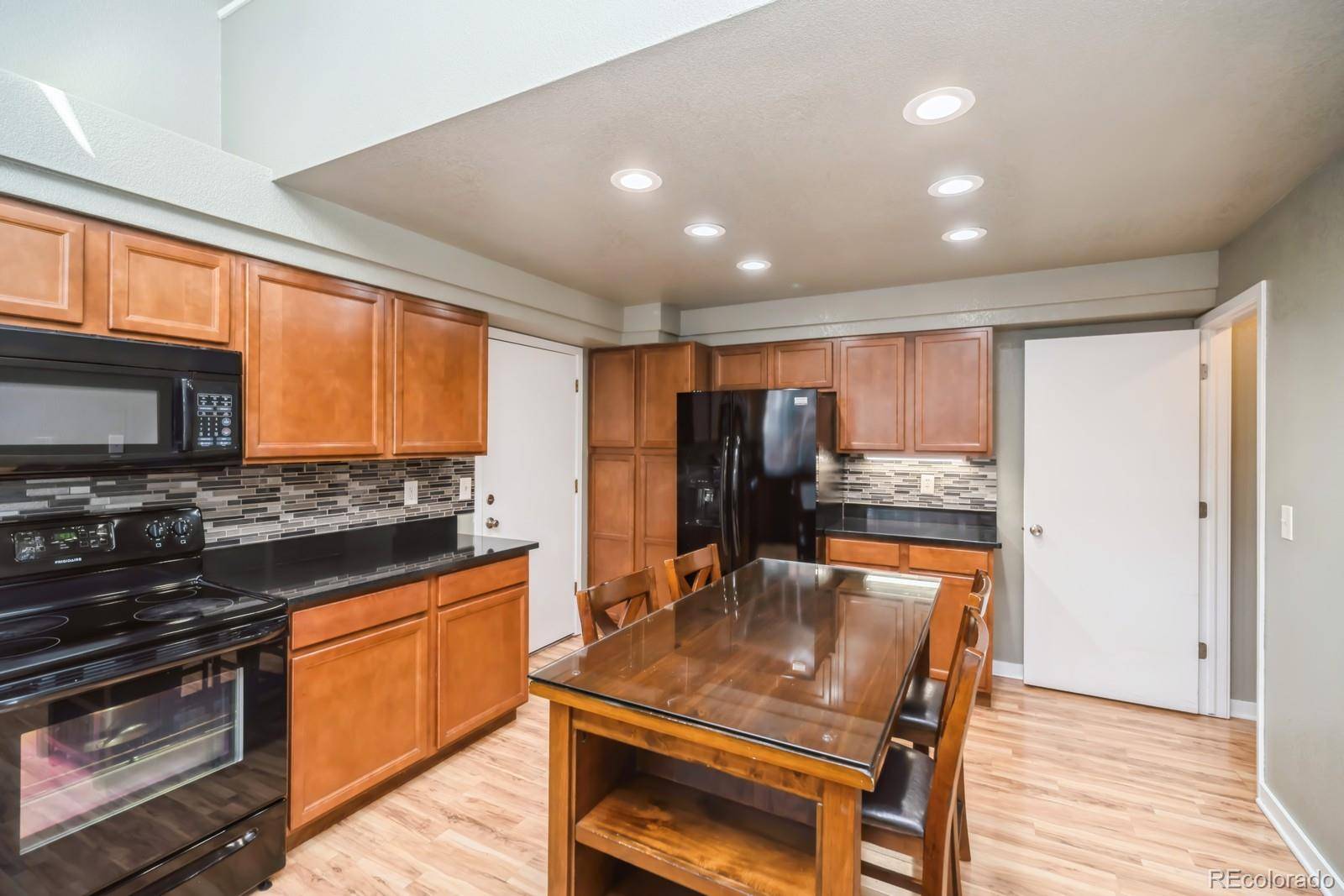 Denver, CO 80249,4218 E Flanders ST
