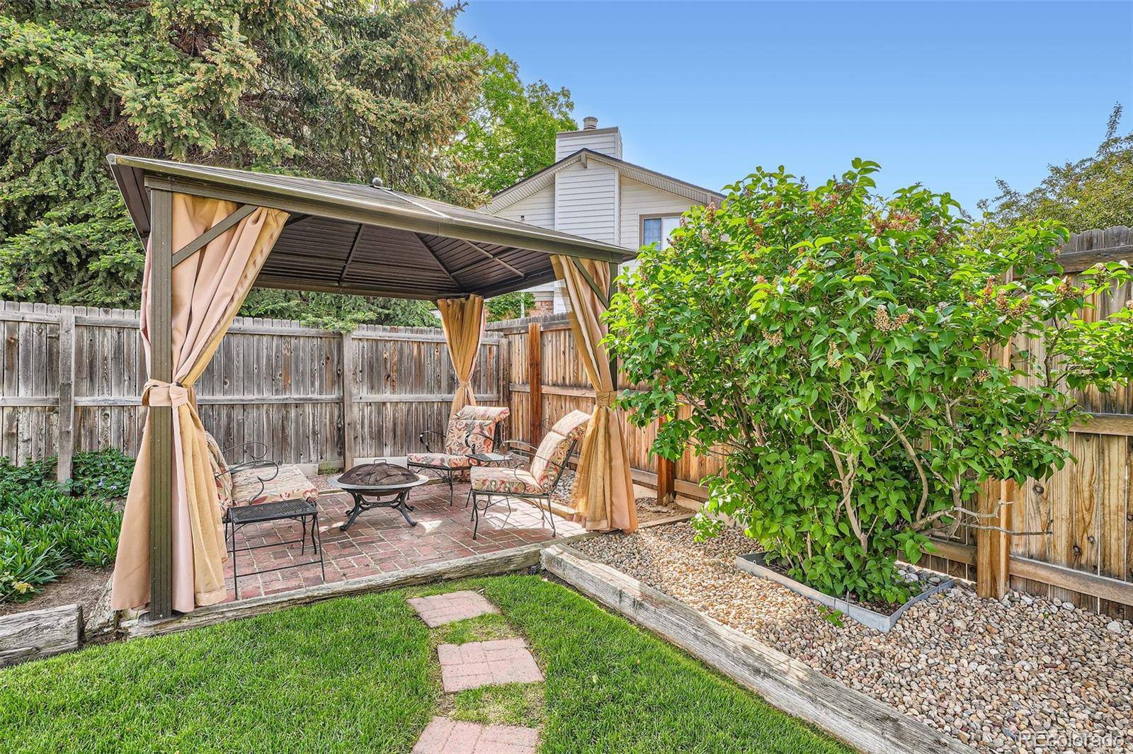 Arvada, CO 80005,10223 W 77th DR