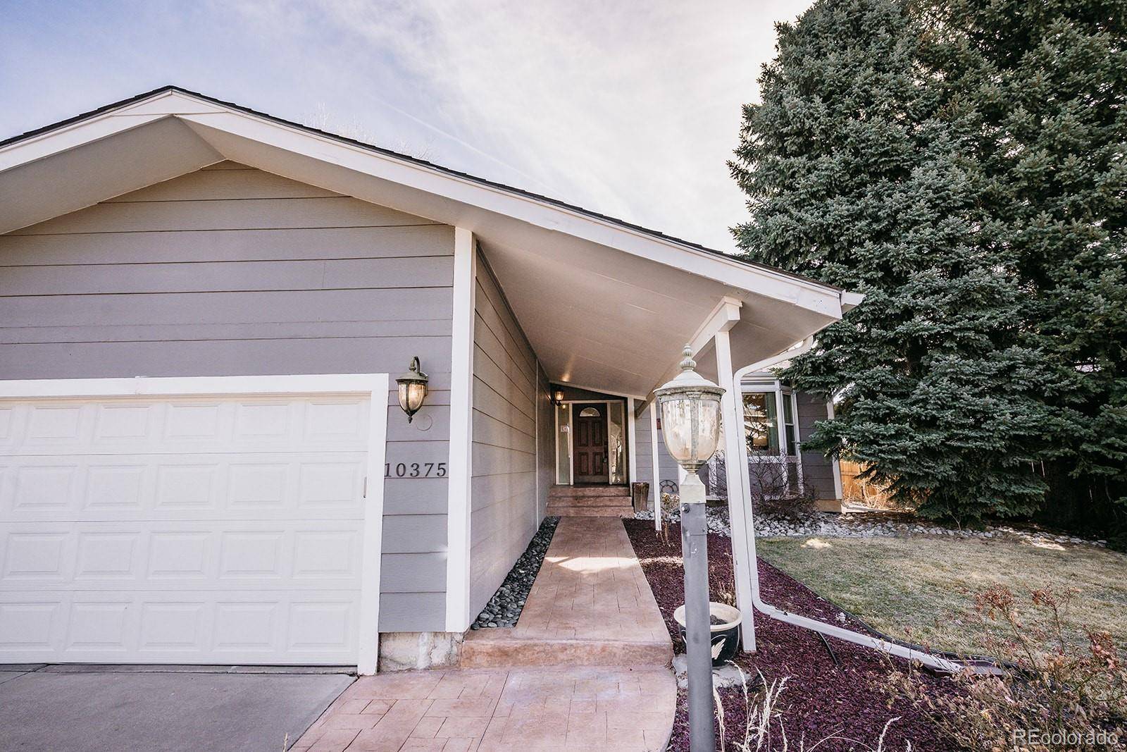 Englewood, CO 80111,10375 E Weaver CIR
