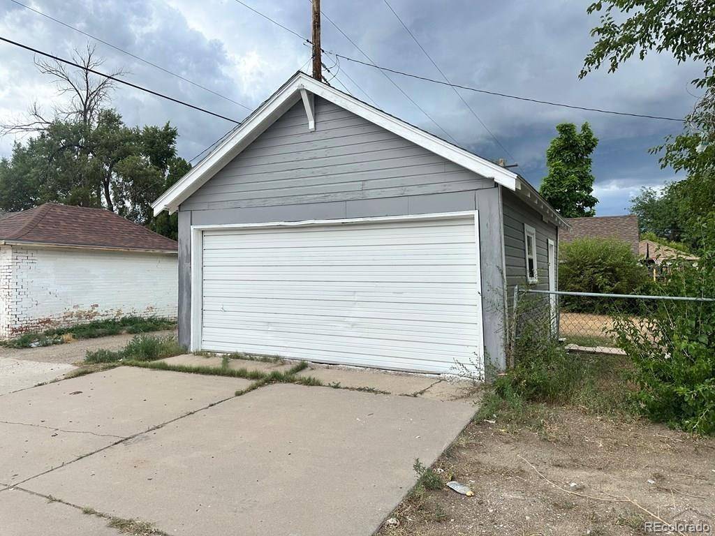 Pueblo, CO 81001,1026 E 9th ST