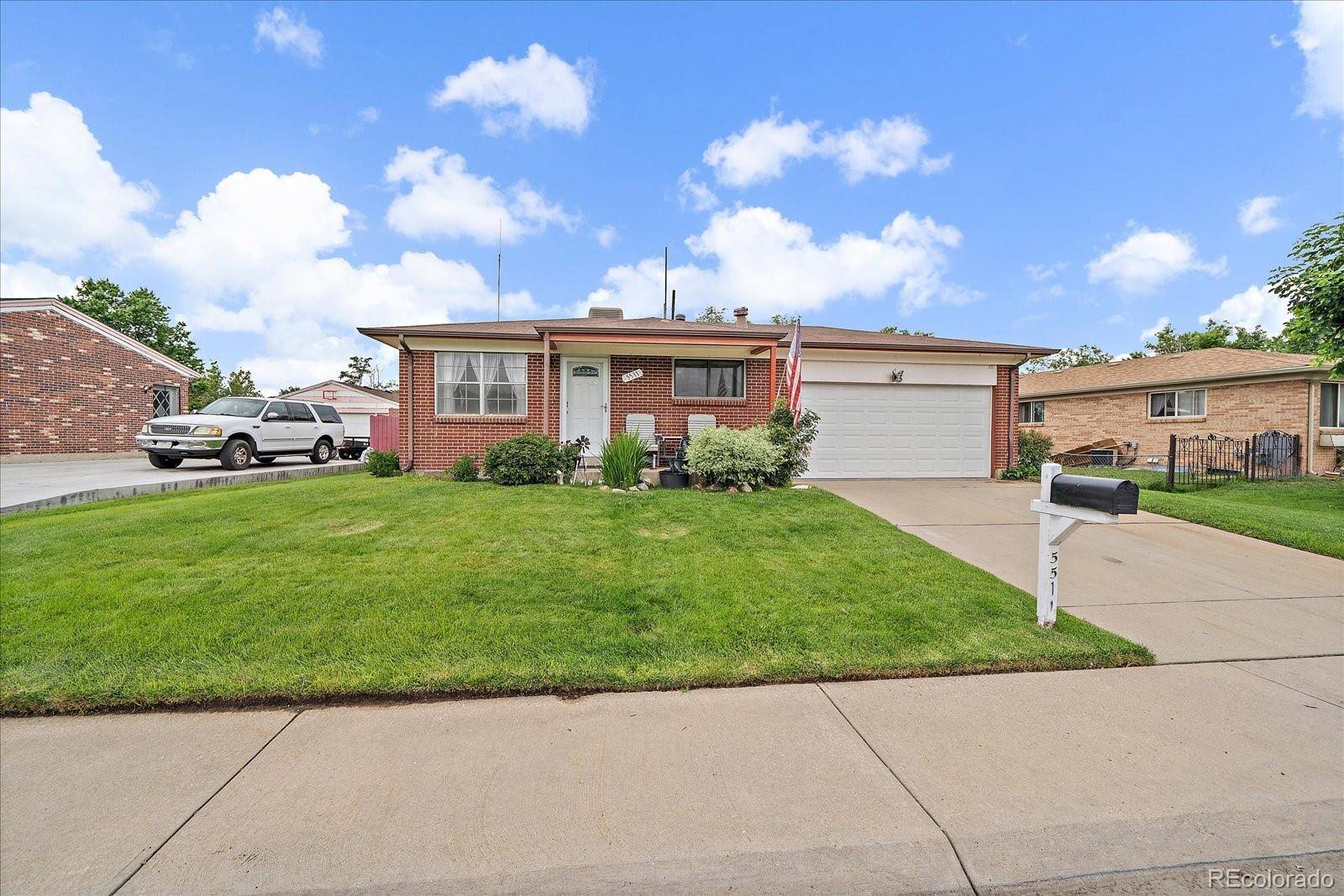 Denver, CO 80239,5511 Scranton ST