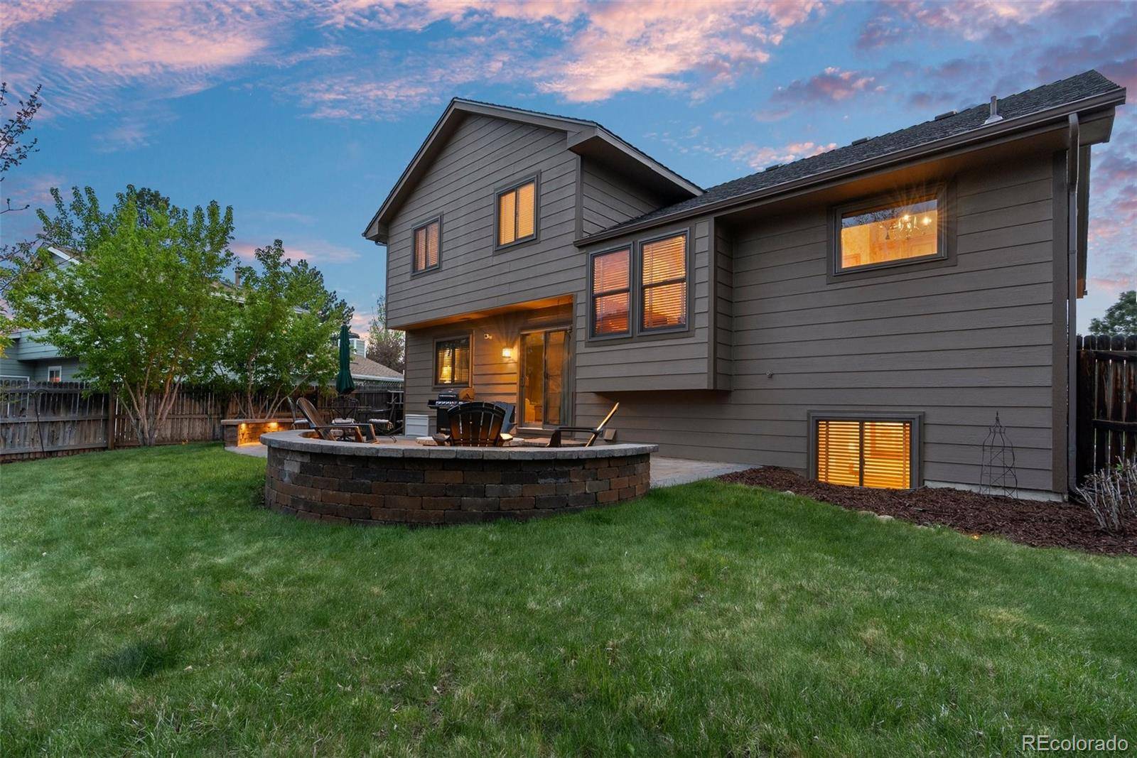 Littleton, CO 80127,12017 W Cross DR