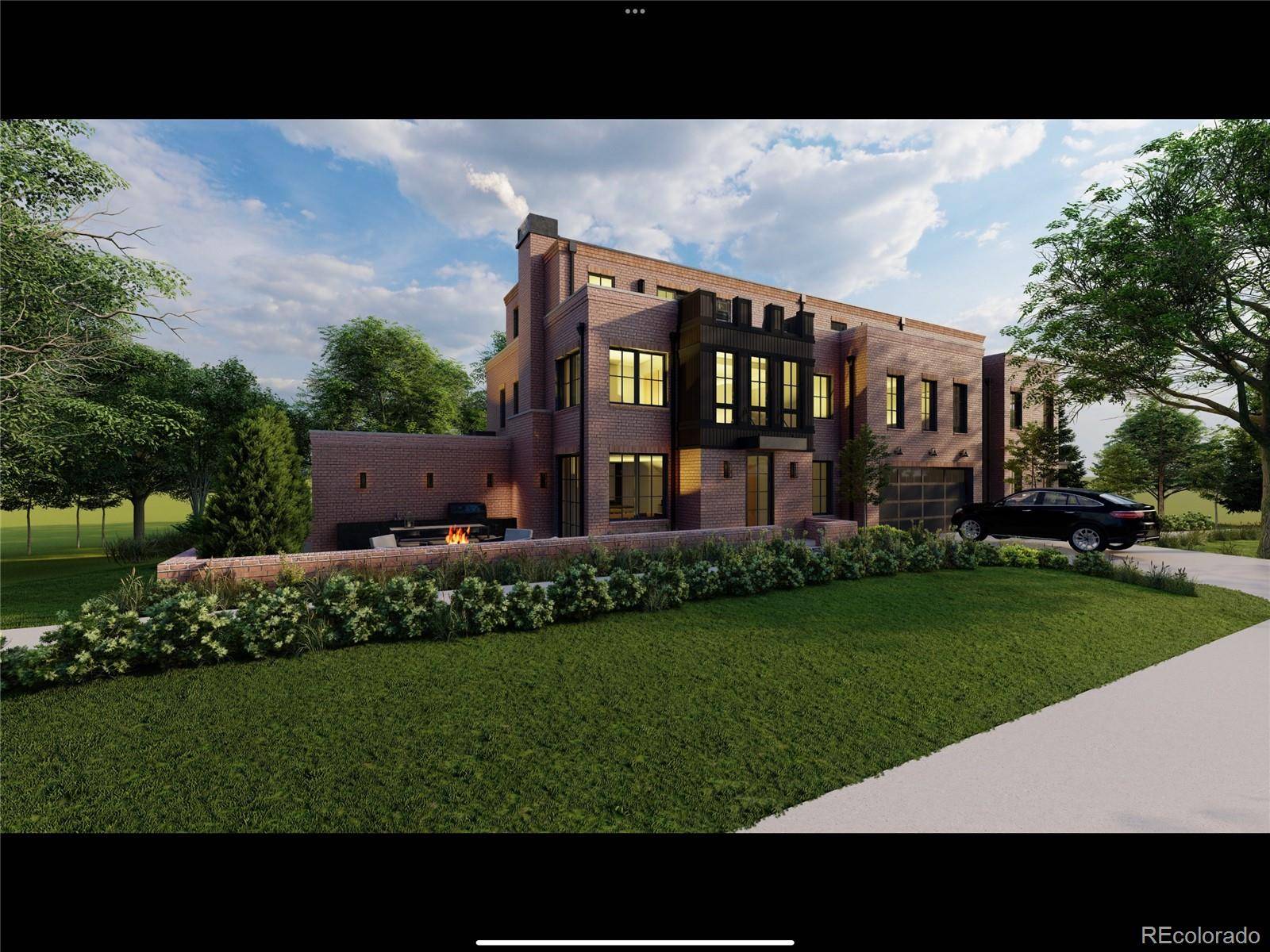 Denver, CO 80206,3330 E 4th AVE