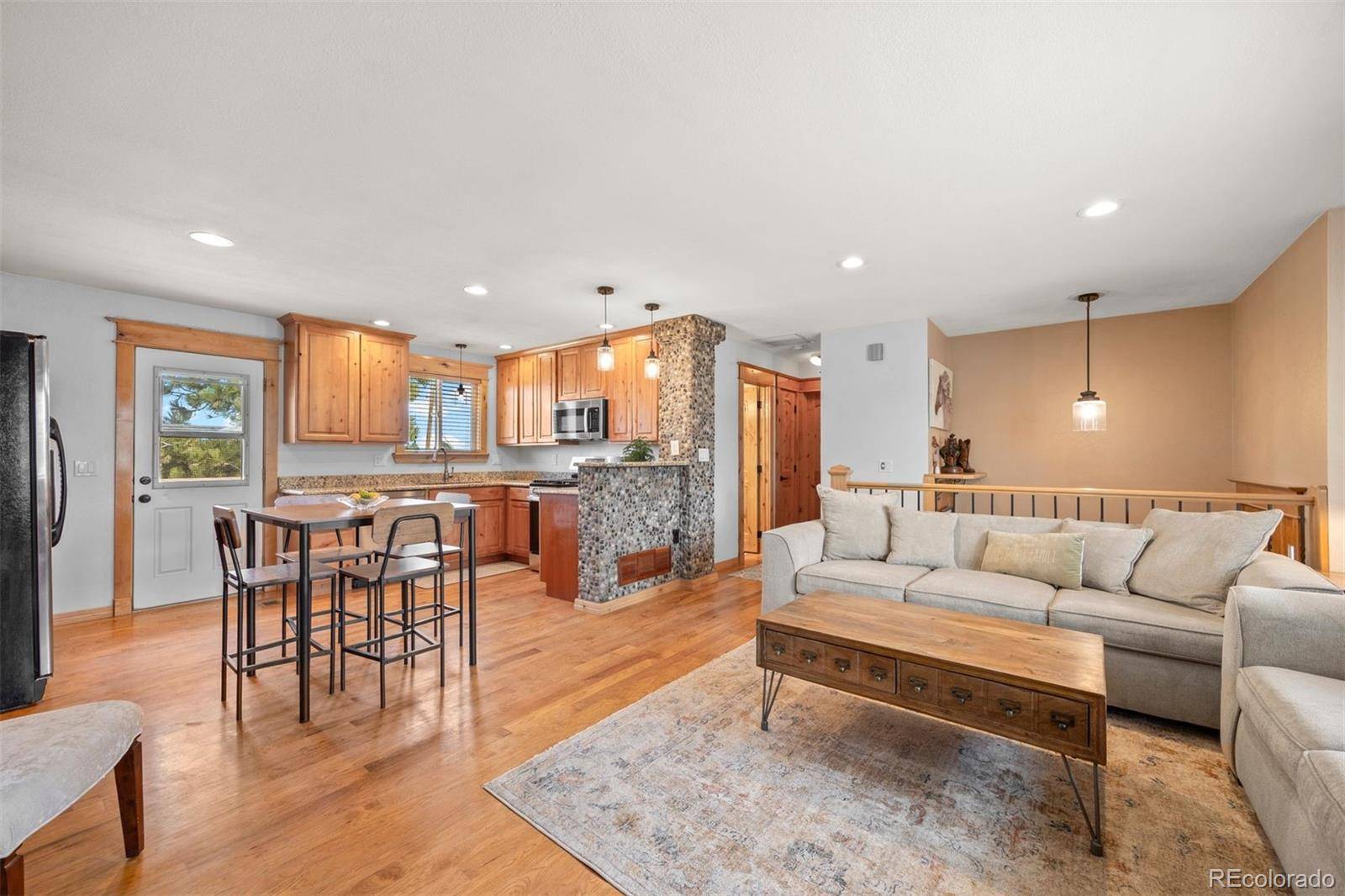 Elizabeth, CO 80107,37653 Lark DR