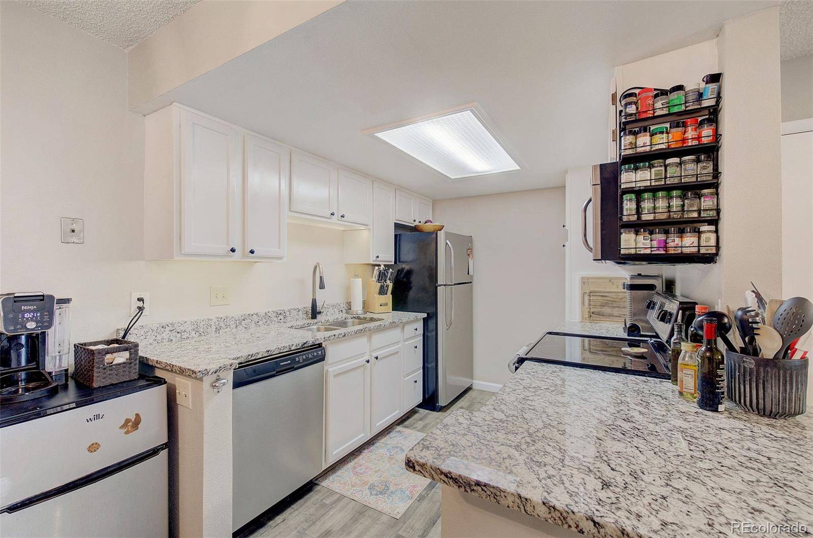 Denver, CO 80247,8600 E Alameda AVE #16-102