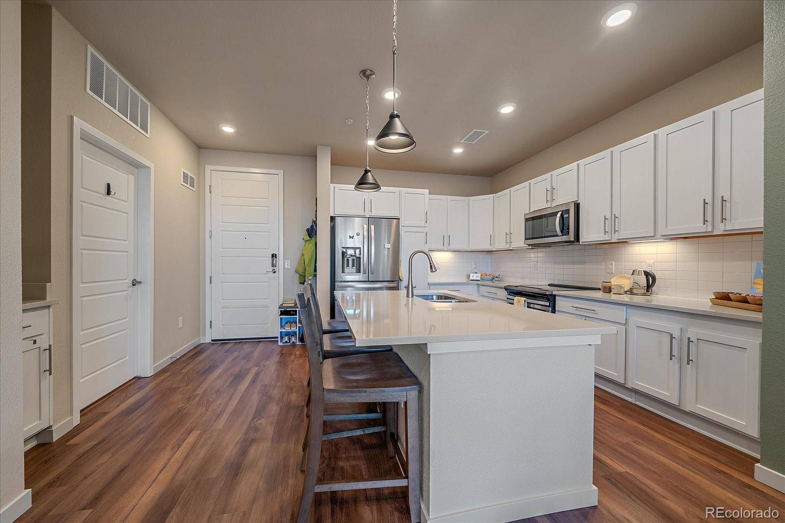 Centennial, CO 80122,420 E Fremont PL #203