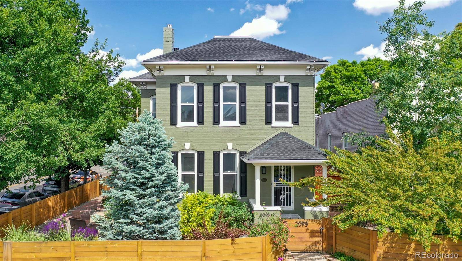 Denver, CO 80205,2098 N Clarkson ST
