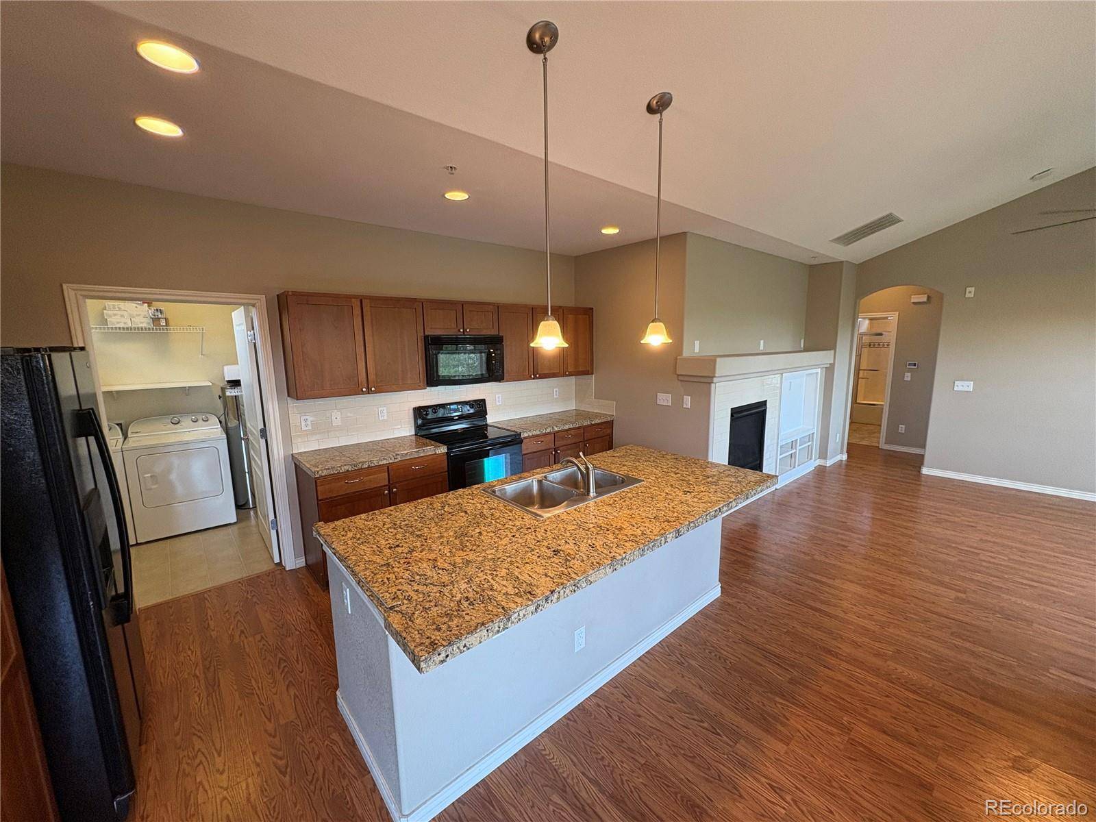 Littleton, CO 80127,11992 W Long CIR #204