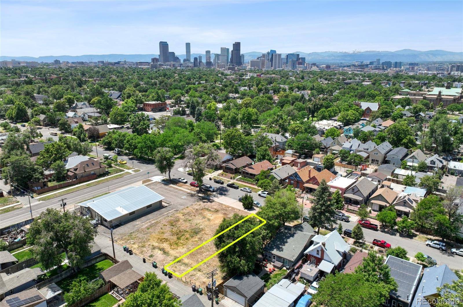 Denver, CO 80205,3222 N High ST