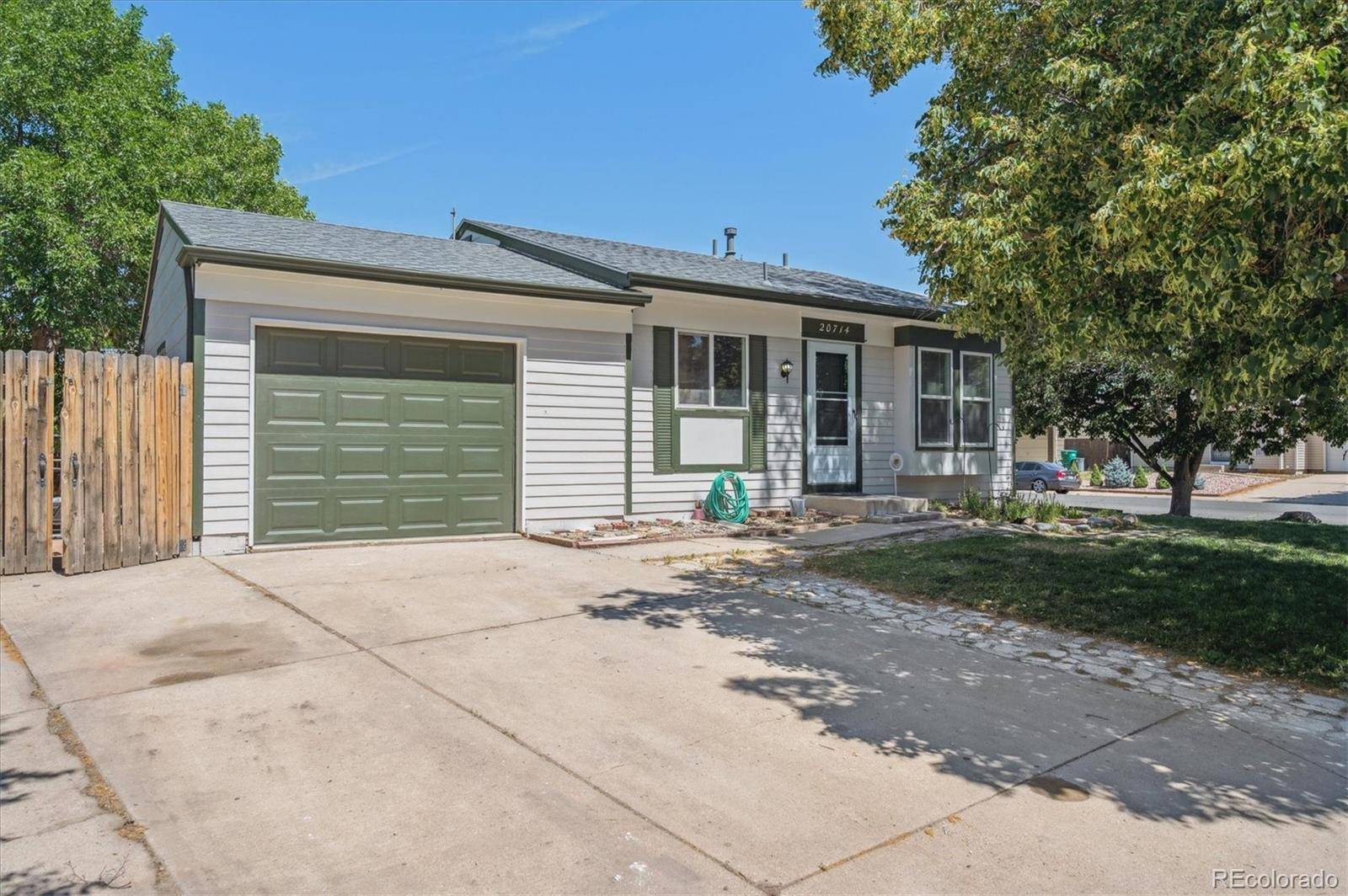 Aurora, CO 80011,20714 E Buchanan DR