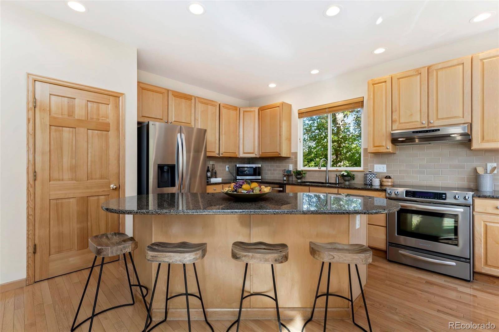 Lafayette, CO 80026,2984 Hawk CT