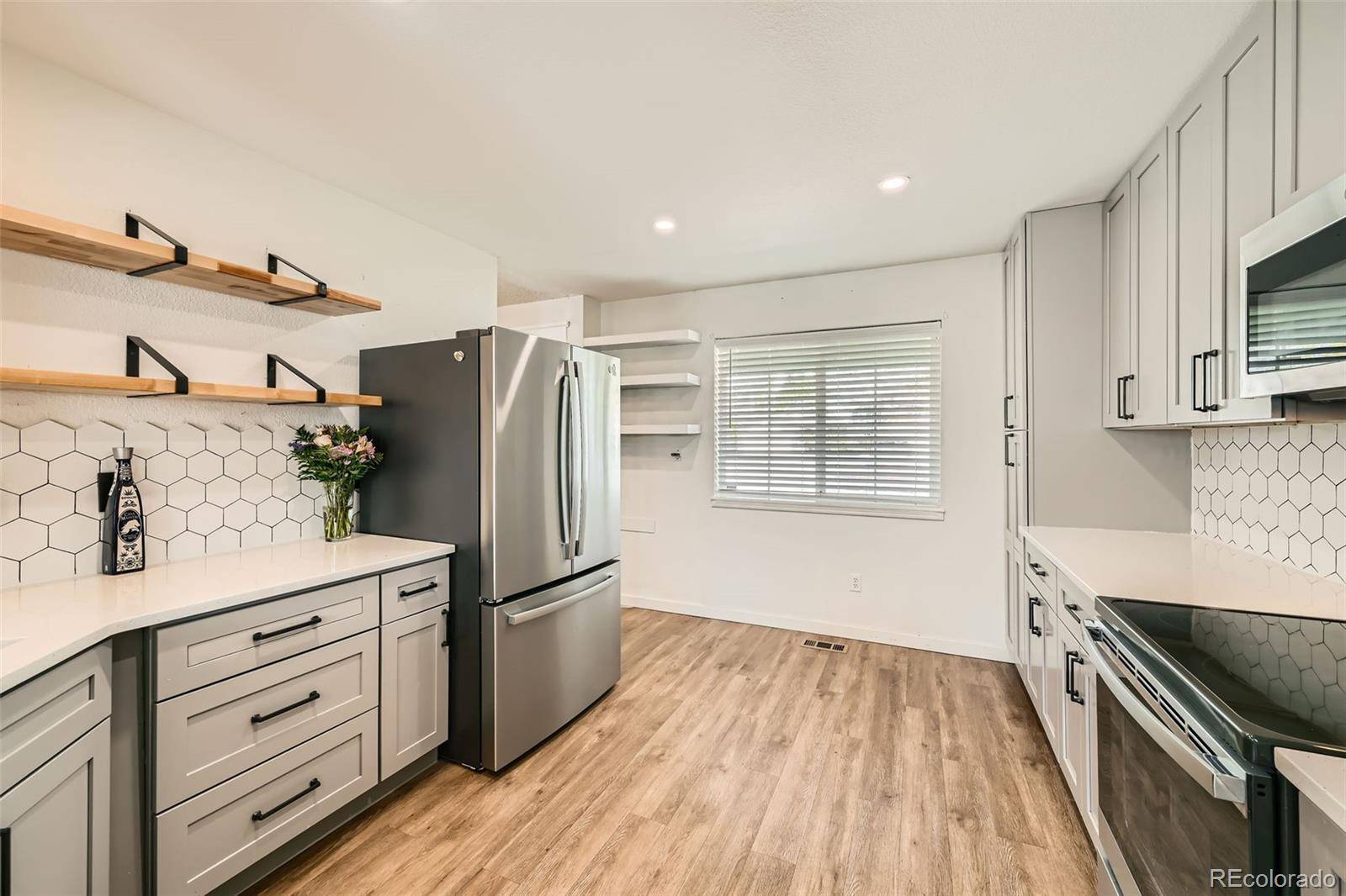 Colorado Springs, CO 80923,6110 Papoose LN