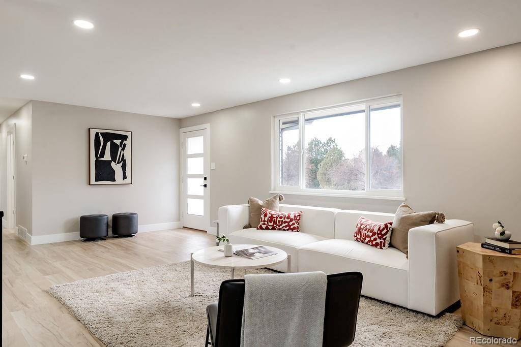 Lakewood, CO 80232,1720 S Balsam ST